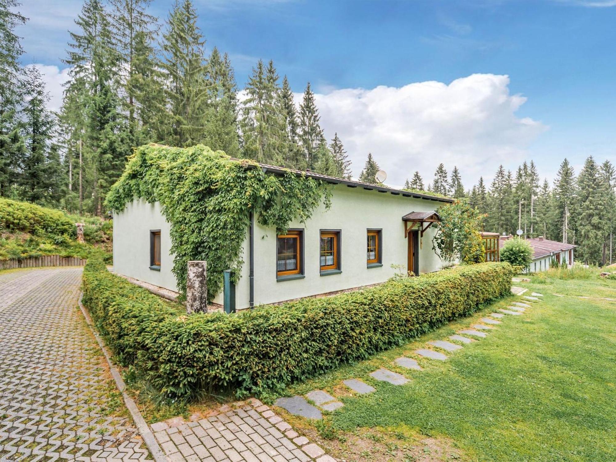 Holiday Home With Shared Pool In J Gersgr N Bad Reiboldsgrün Buitenkant foto